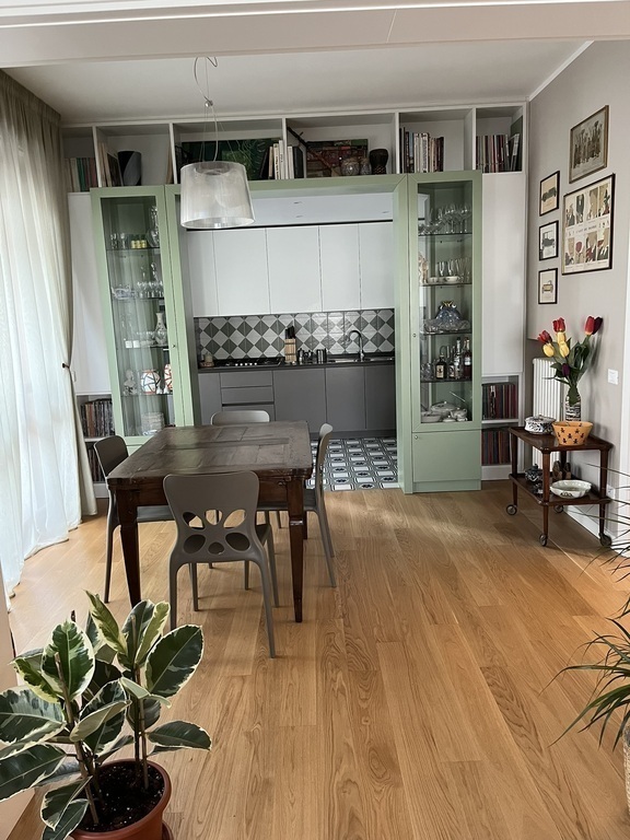 Dining room + Kitchen (first floor)