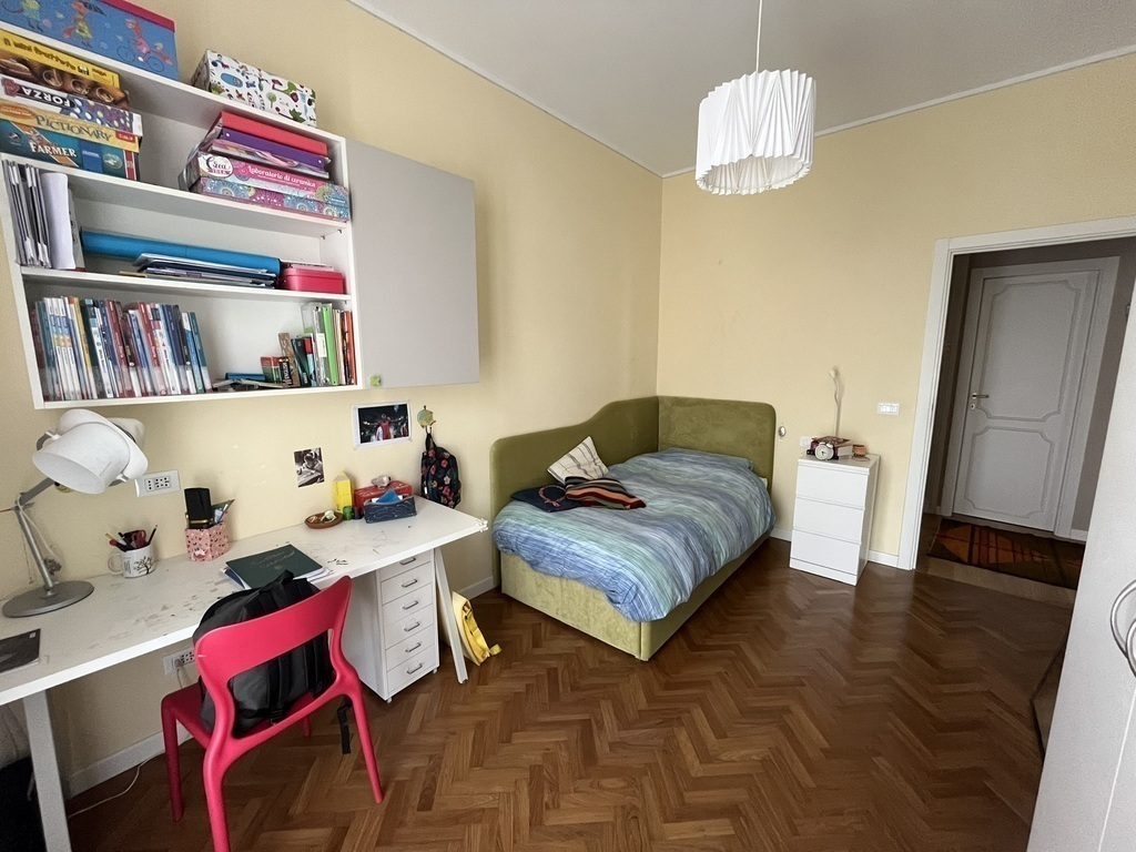 Single bedroom (first floor)