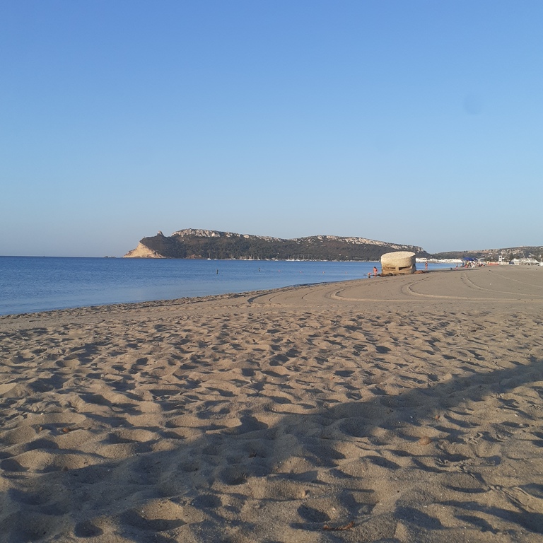 Spiaggia di Cagliari "Poetto" a 25 minuti 