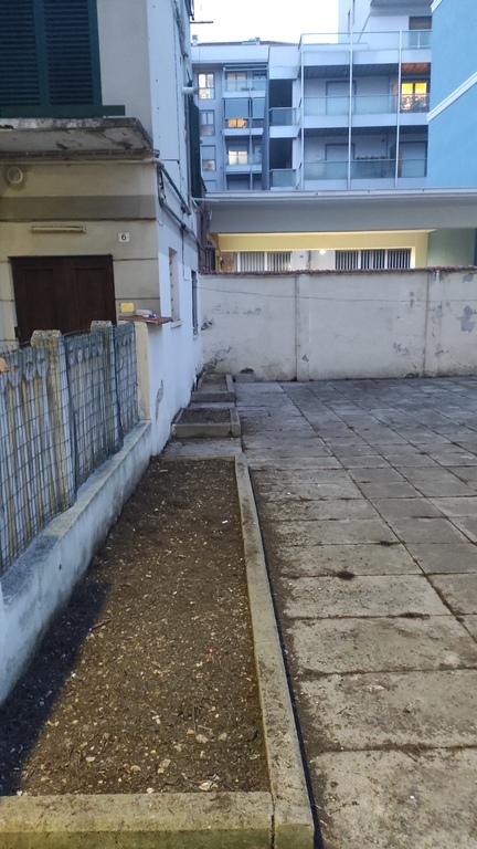 Parziale dell'ingresso condominiale (in ristrutturazione)