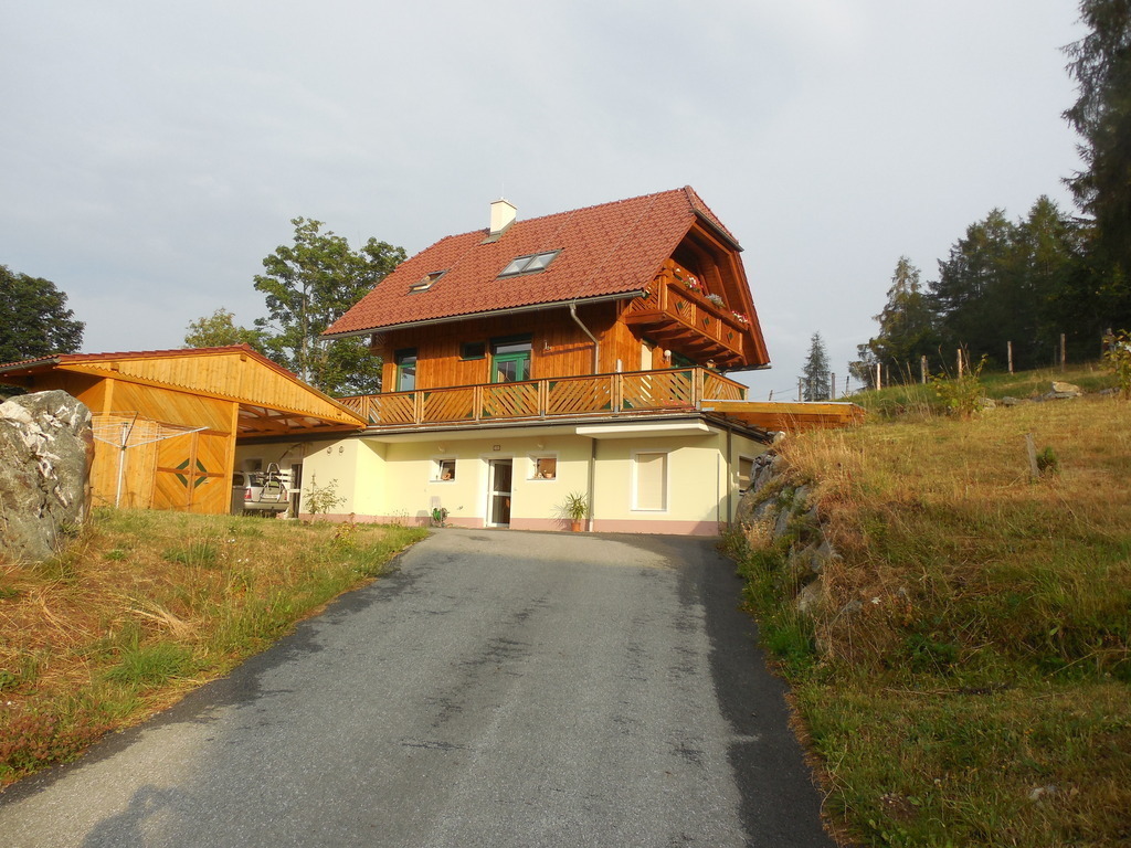 KRAKAUSCHATTEN_ a lovely place in a mountain area