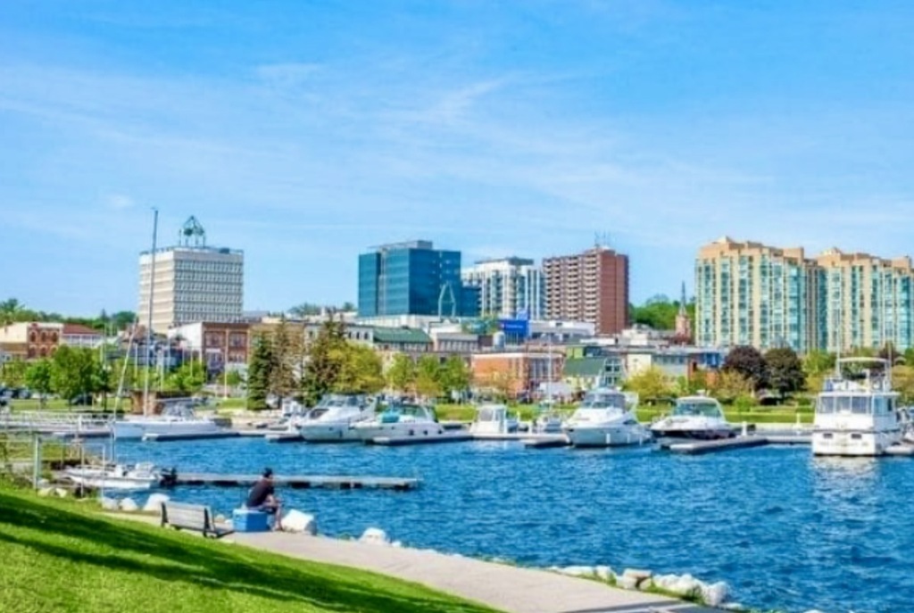 Beautiful Barrie on the shores of Lake Simcoe