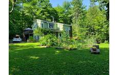 Country Home between forest and river in the National Capital region 