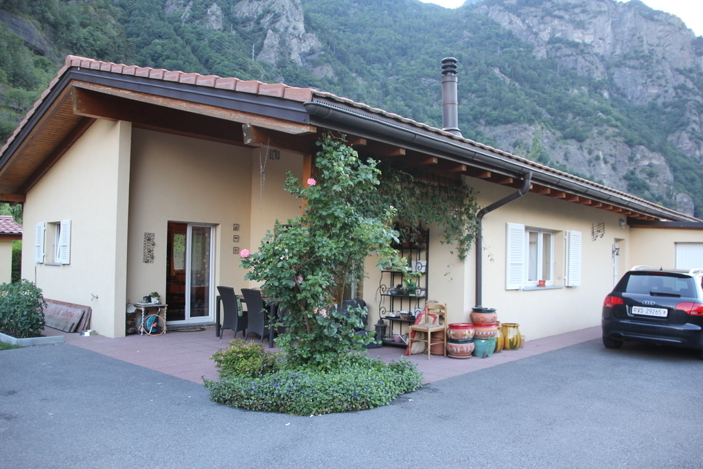 A nice house in the Swiss Alps