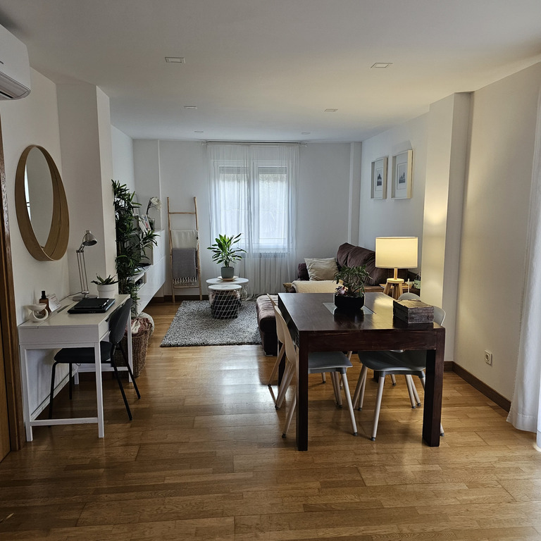 Sala de estar y comedor