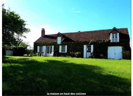 "It is a green house on the top of the hill" Song of Maxime Le Forestier