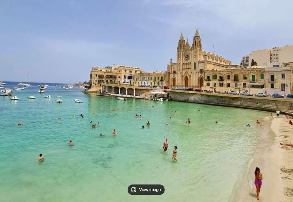Balluta Bay 1.6 Km
