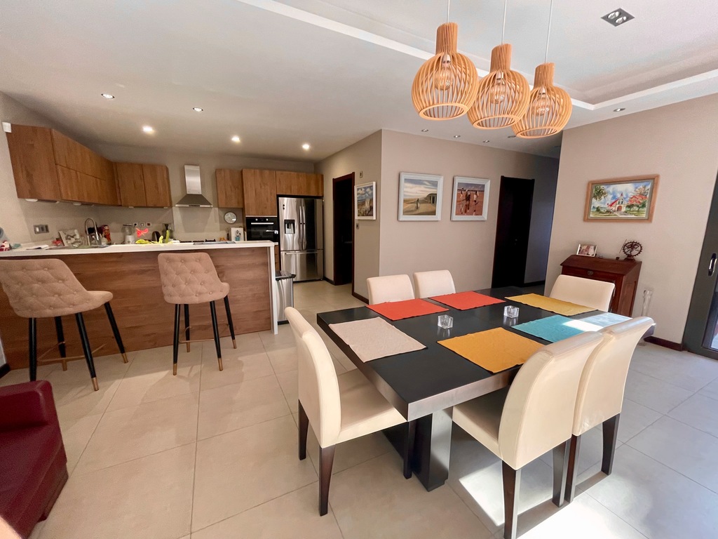 Open Kitchen, view from Living room