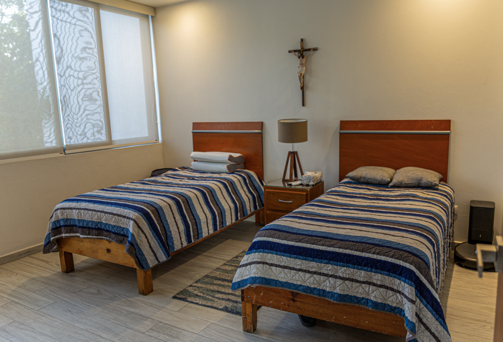 Dormitorio 4