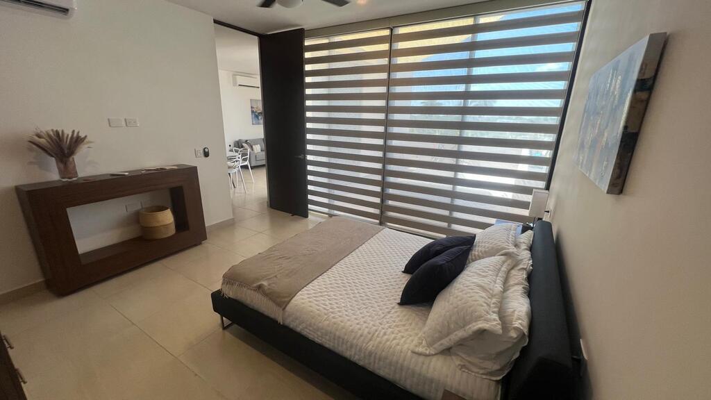 Master bedroom with exit to the terrace