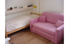 guestroom 1