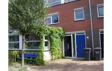 Free parking place in front of our house. Paid parking everywhere in A'dam.