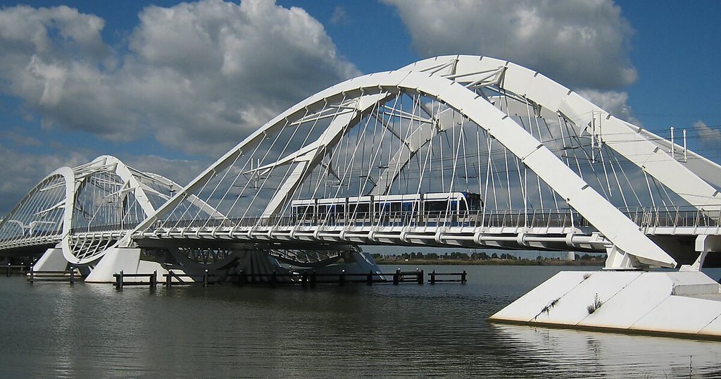 Bridge to Steigereiland