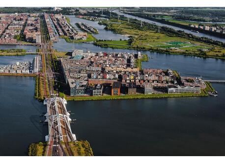 View on Steigereiland