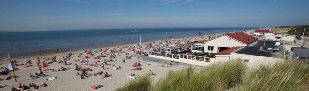 Rockanje beach (1 km), all the way to Oostvoorne, the Maasvlakte en the Haringvliet