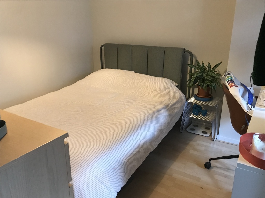 second bedroom / studio
