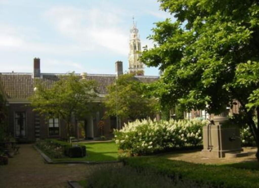 Haarlem is famous of its historical courts