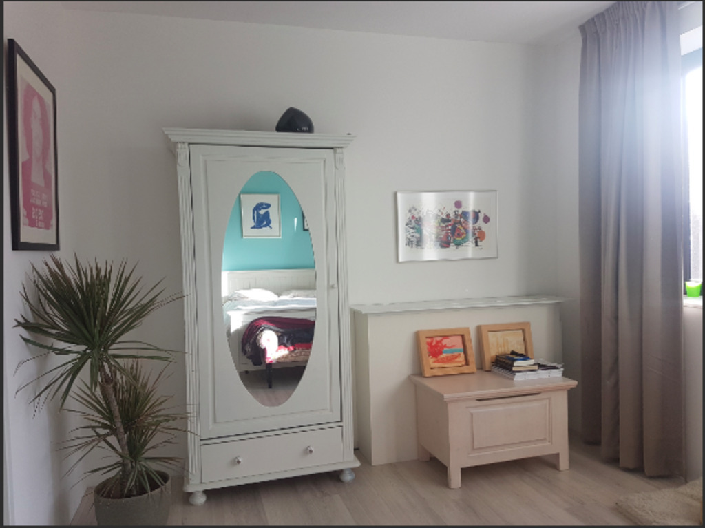 Masterbedroom from another perspective