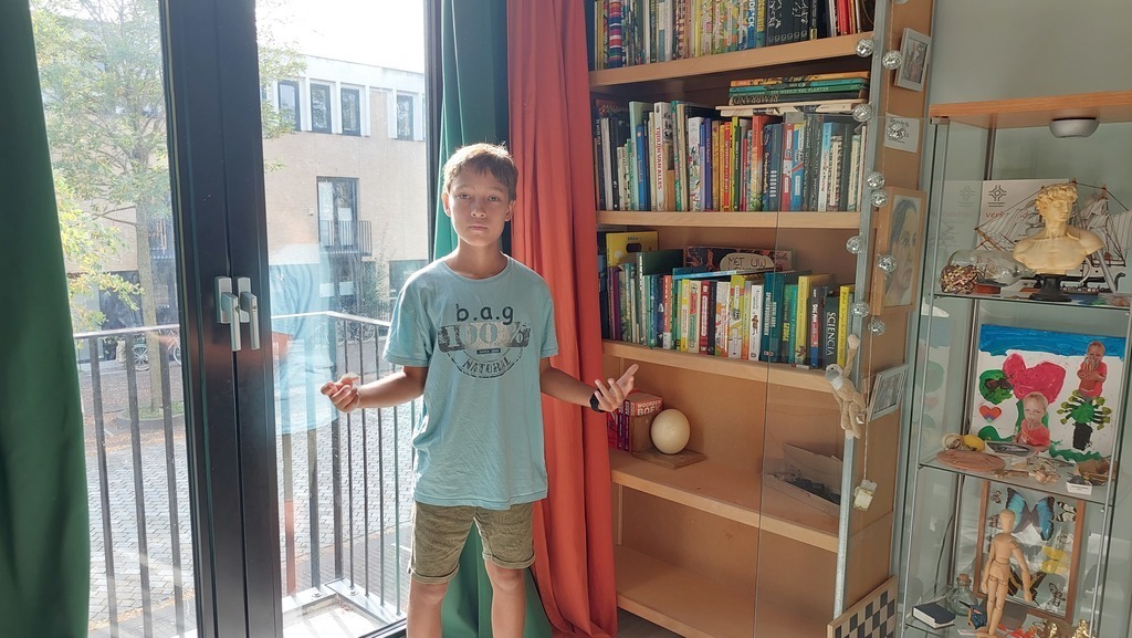 Jilles (12 years) in his room