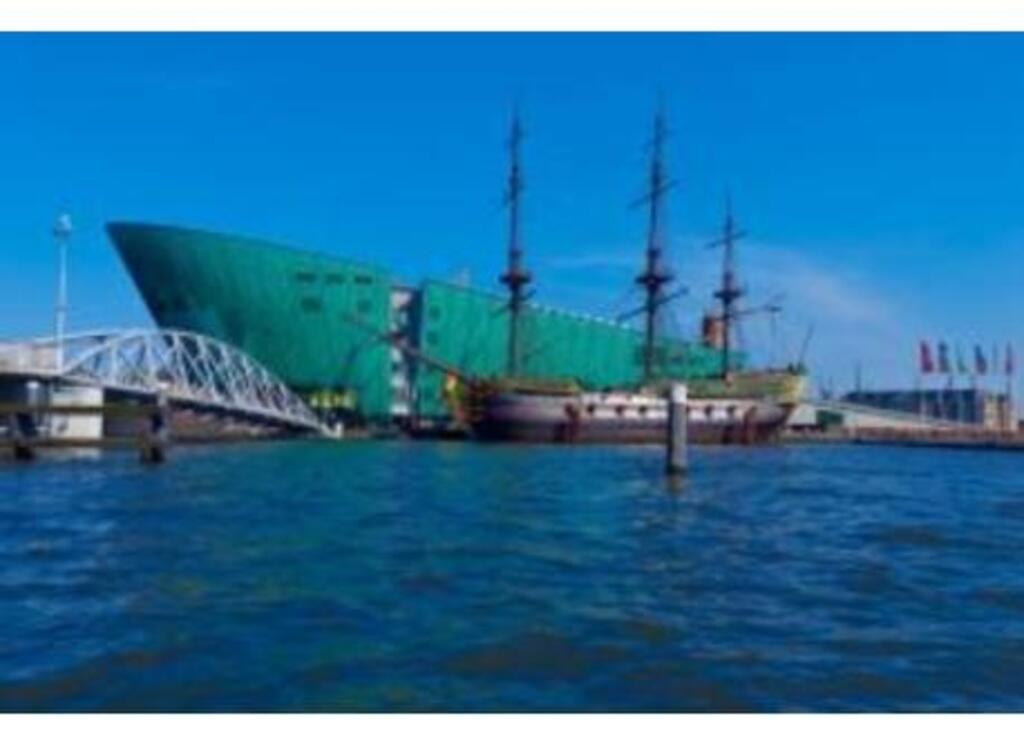 Nemo, an attractive museum for kids, just 15 minutes by public transport