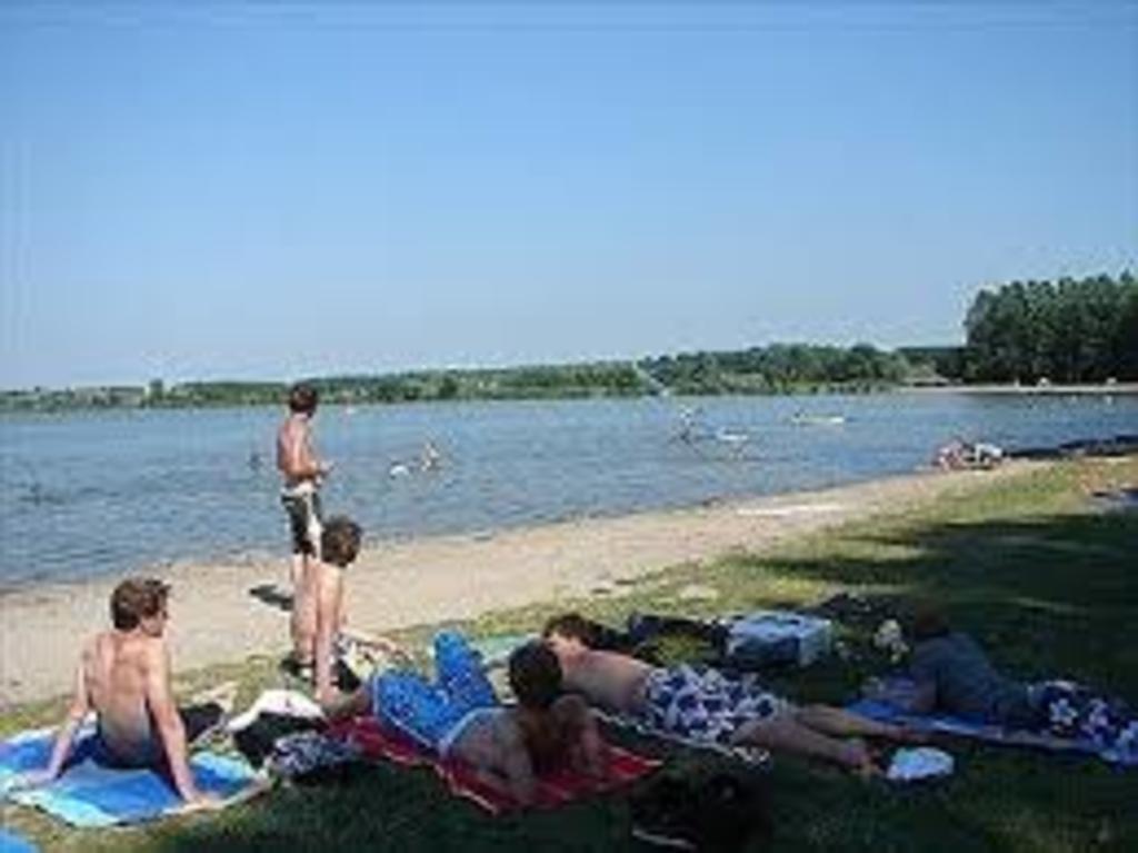 Beach at het Oppertje