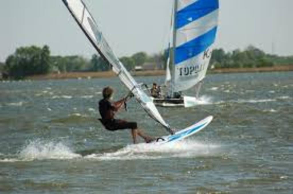 Surfing at het Oppertje