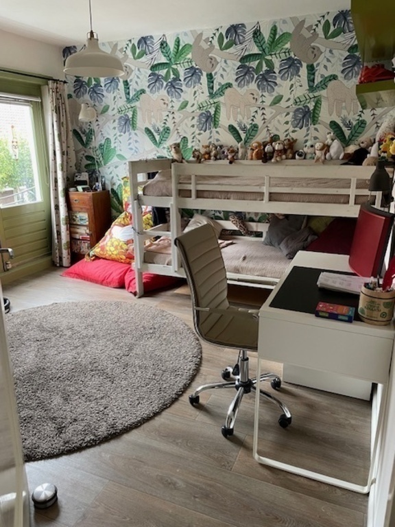 Second bedroom with bunk bed