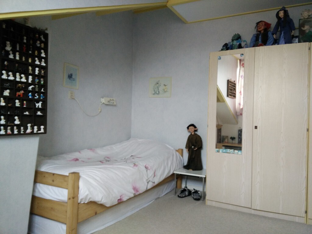 Anke's former bedroom with a lot of girls toys