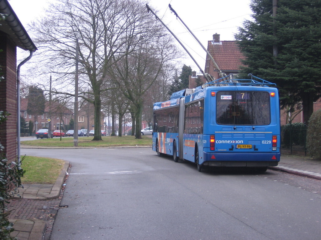 busstop trolleybus around the corner.