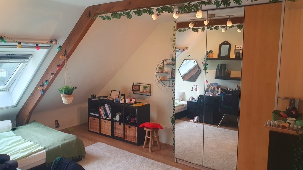 Josephina's bedroom (with 140x200 cm bed)