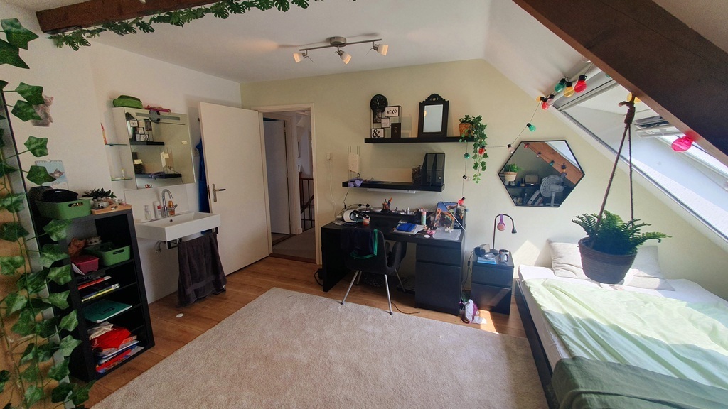 Josephina's bedroom (with 140x200 cm bed)