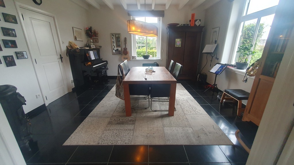 En-suite dining room (and study room of Deirdre)