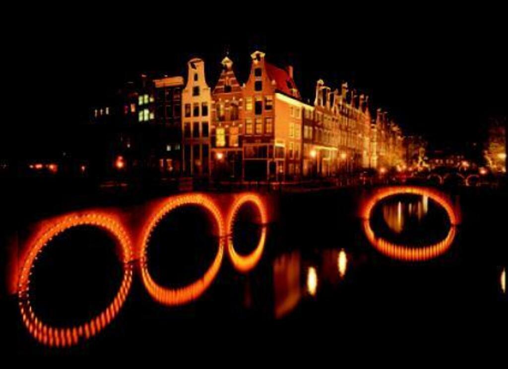Amsterdam by night