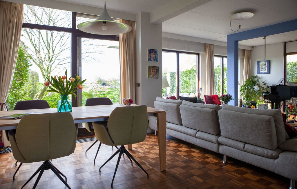 dining table (new 2023)