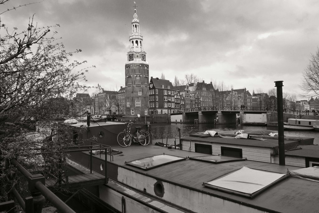 picturesque Amsterdam, 45 minutes drive