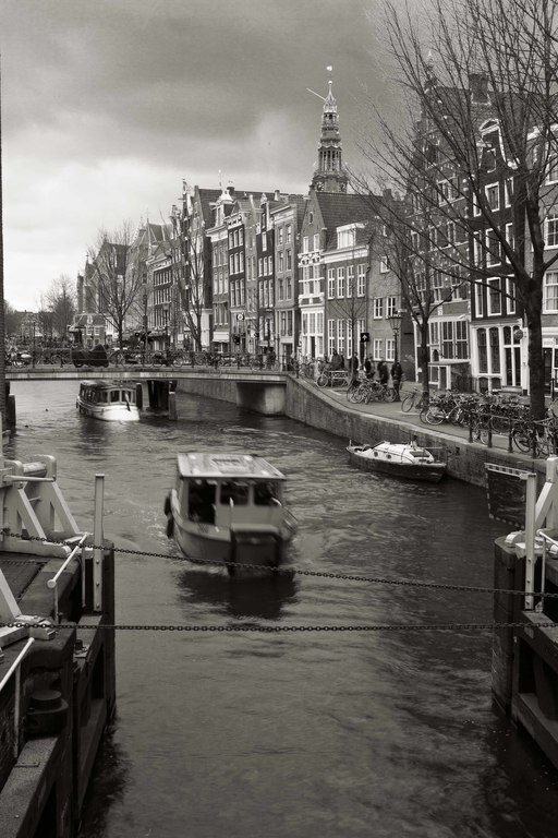 picturesque Amsterdam, 45 minutes drive