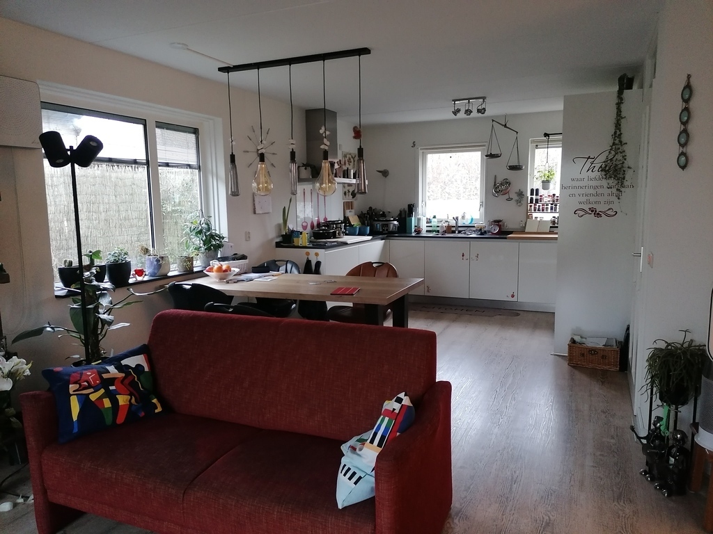 Kitchen with diningroom