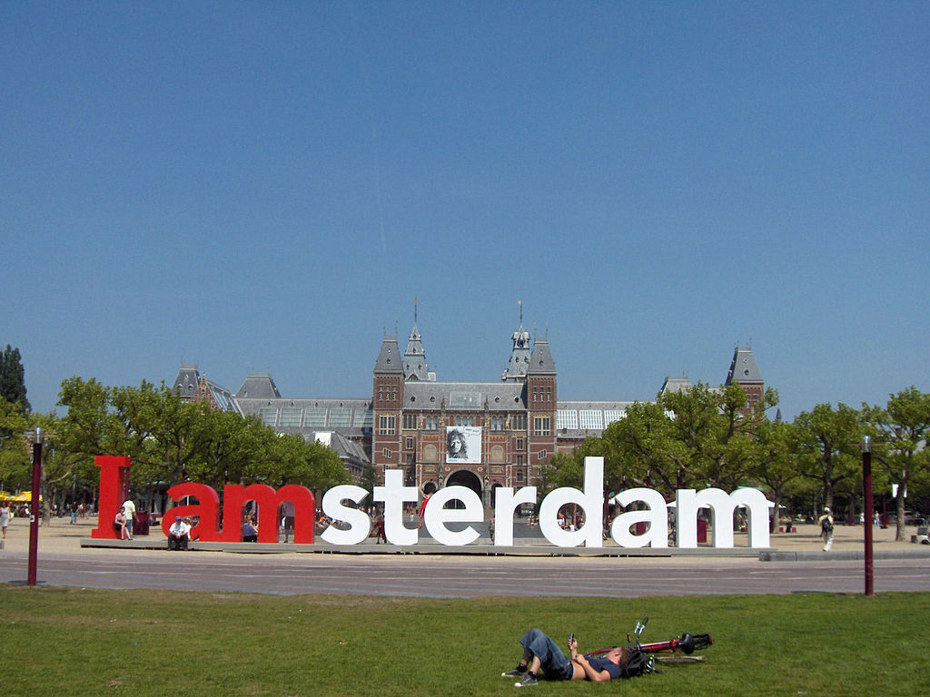 Only 2 hours by train in the middle of Amsterdam!