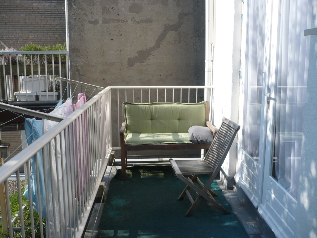 Balcony back side, third floor