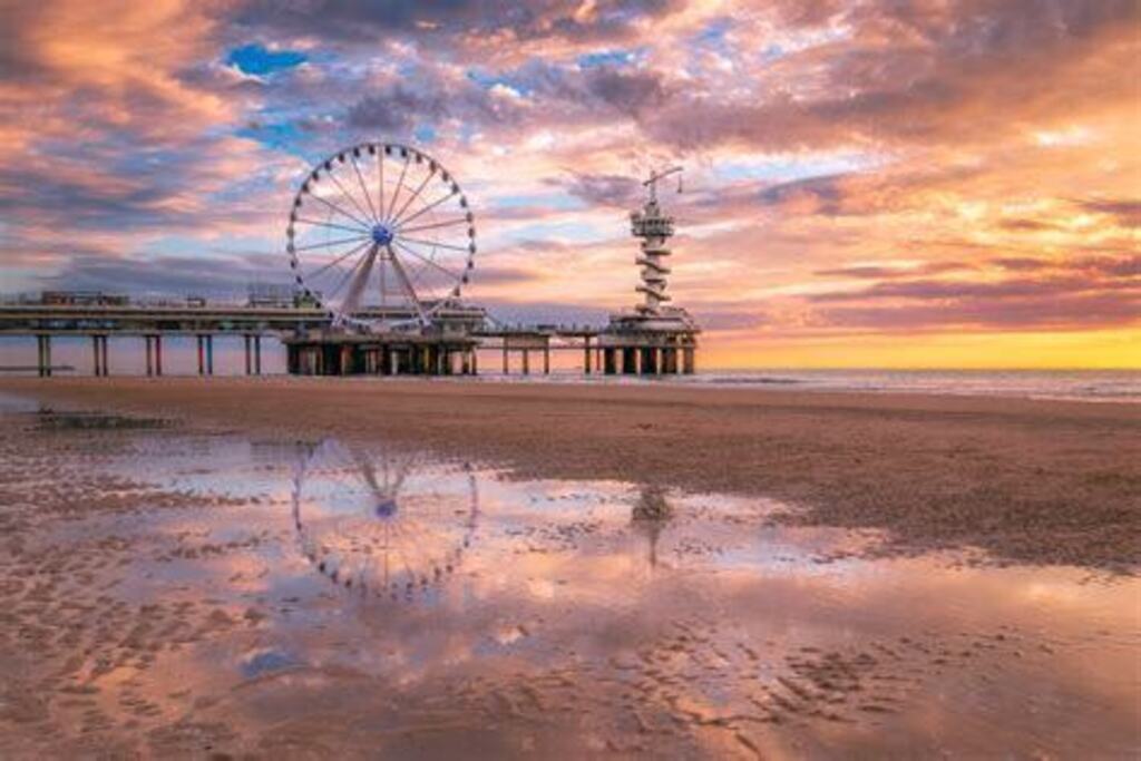 Scheveningen beach, 3 km