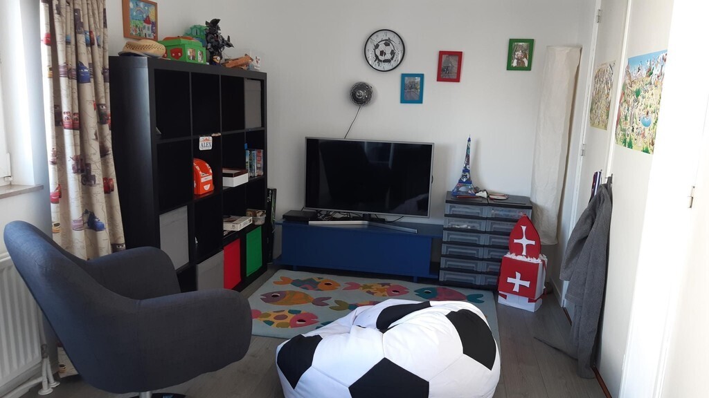 Kamer Alex TV hoek