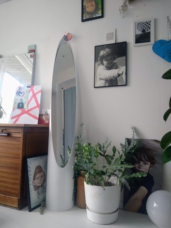 landing on the top (2nd) floor)