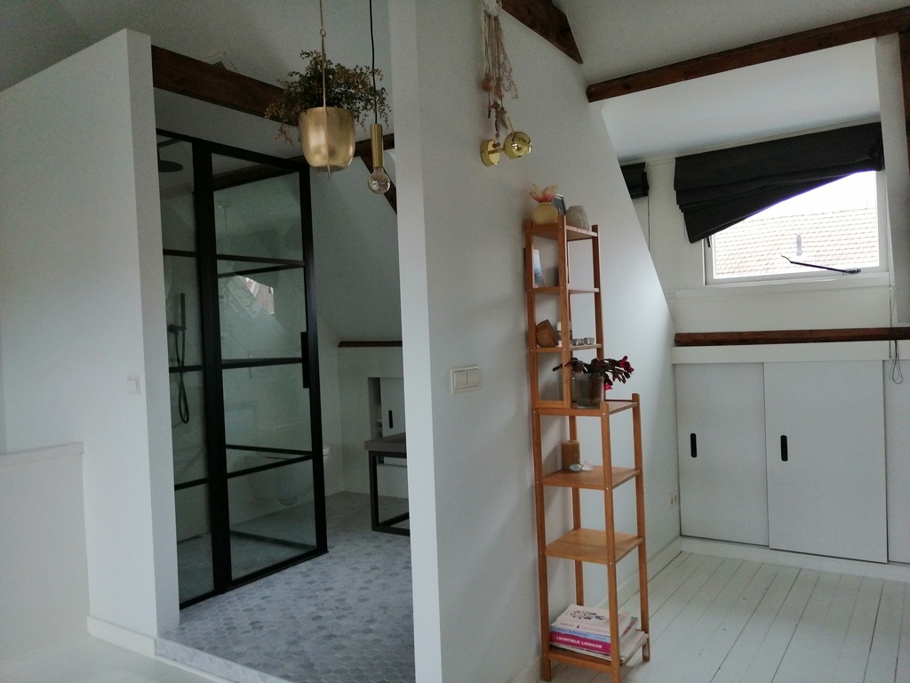 Master bedroom with ensuite (second level)