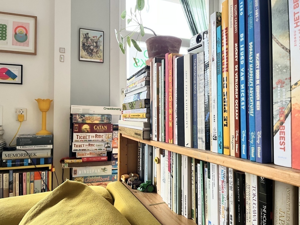 lots of books, lots of games