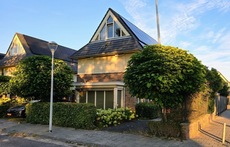 Frontside house