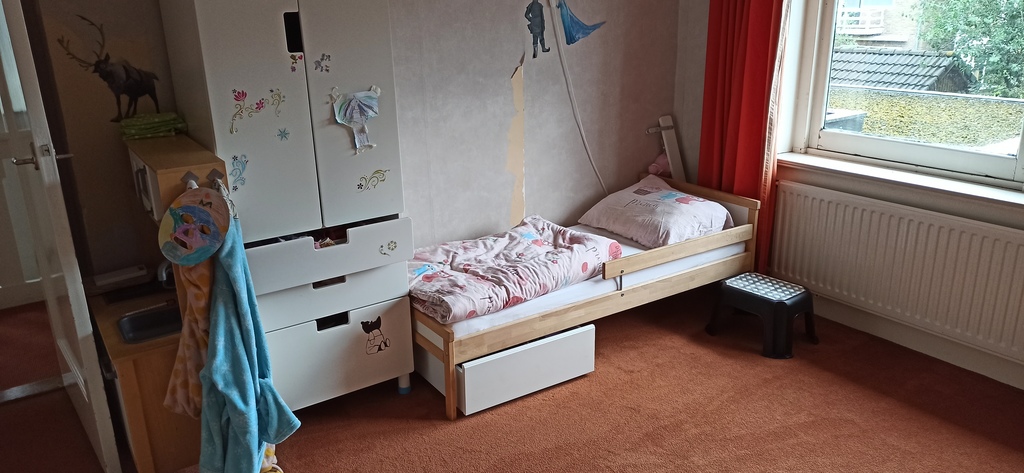 Bedroom of Jorien -adult bed-