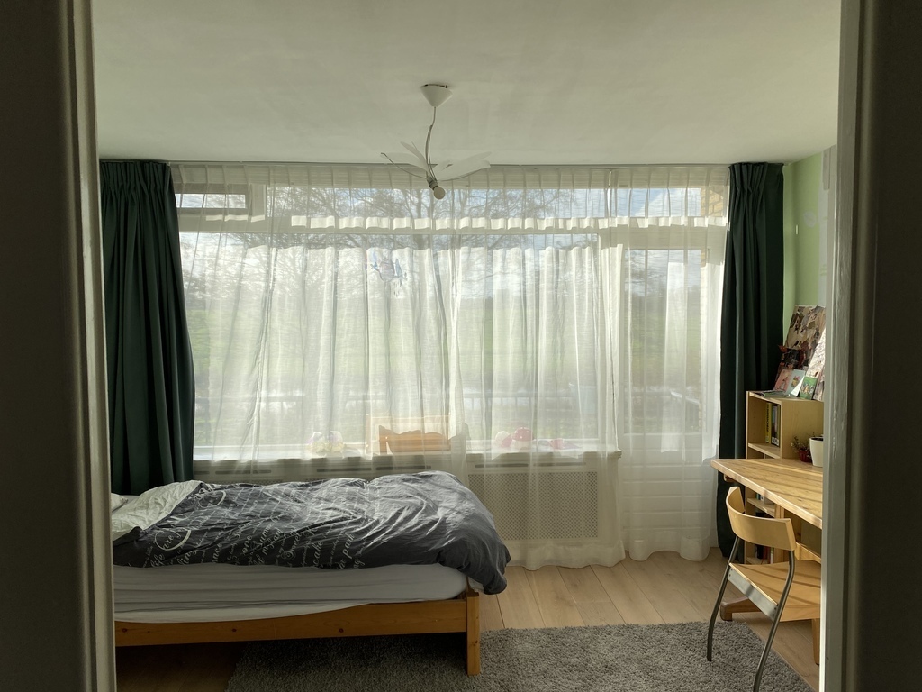 Bedroom 3 (extra long bed)