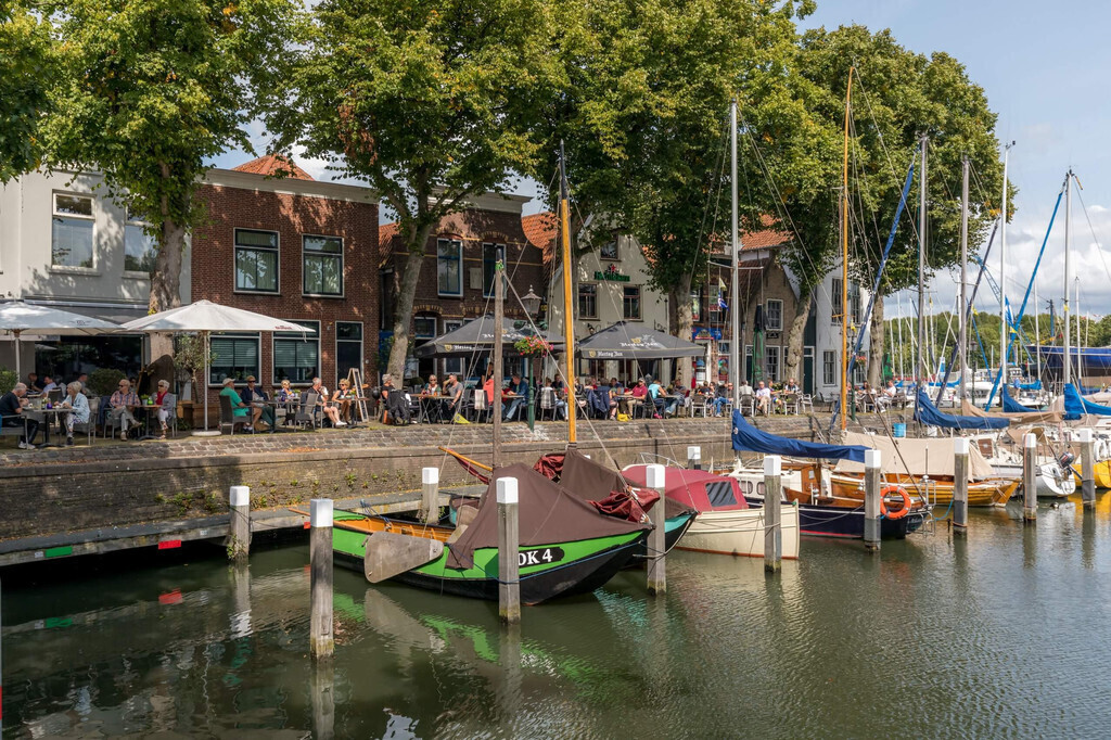 Middelharnis harbor, 10 min drive