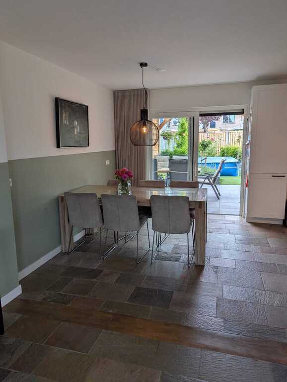 Dining room / Esszimmer