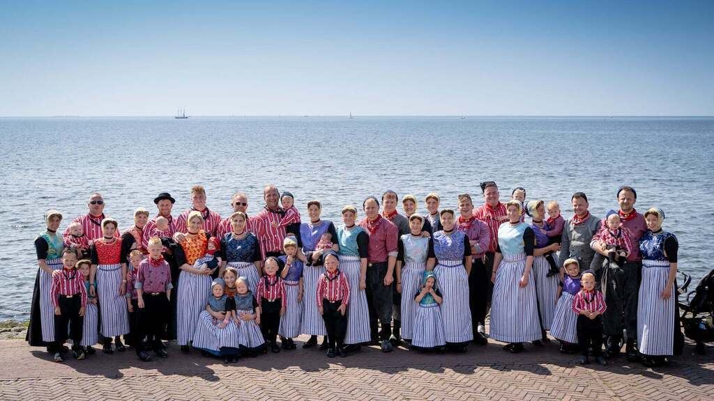 Urk traditional costume / Urker Tracht
